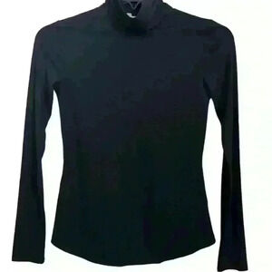 Lita by Ciara Shirt NWT Womens small TURTLENECK IN SENSITIVE Black MSRP $148